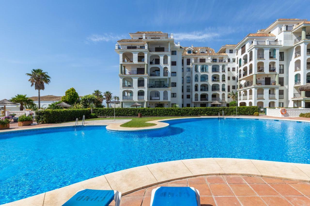 Marina Duquesa 3Bc2 Apartment มานิลบา ภายนอก รูปภาพ