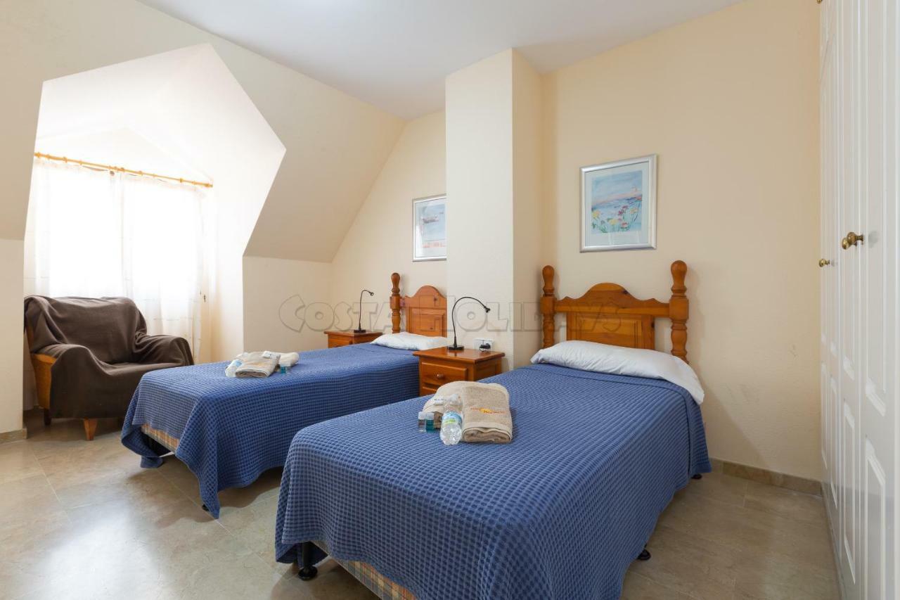 Marina Duquesa 3Bc2 Apartment มานิลบา ภายนอก รูปภาพ