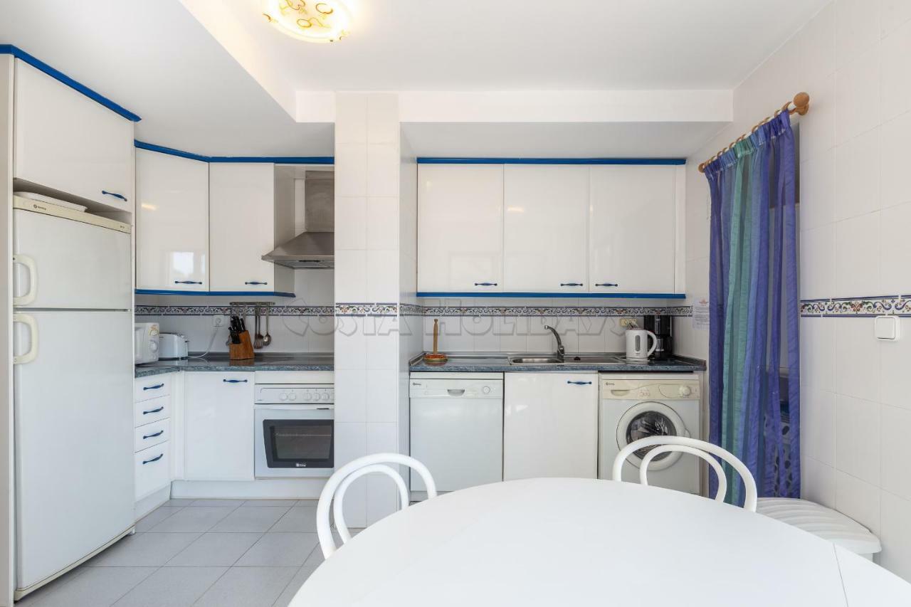 Marina Duquesa 3Bc2 Apartment มานิลบา ภายนอก รูปภาพ