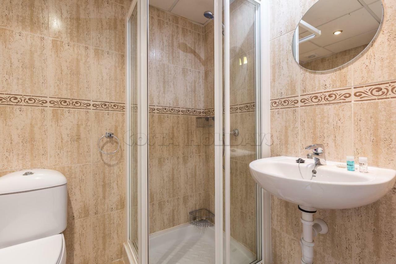 Marina Duquesa 3Bc2 Apartment มานิลบา ภายนอก รูปภาพ